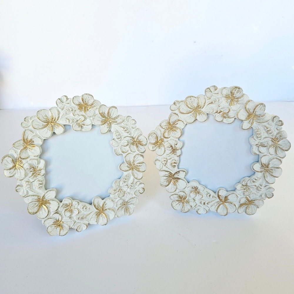 Set 2 White Gold Floral Plumeria Round Photo Frames Coastal Decor Shabby Chic‎